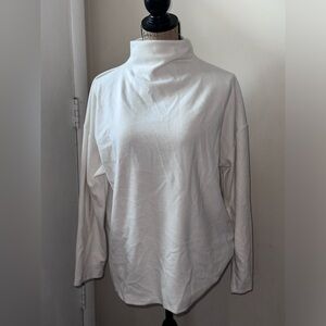 A New Day Turtle Neck - XL